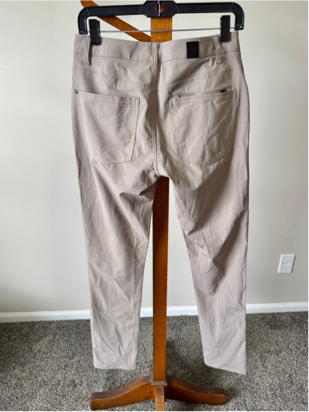 Men's Vuori Meta™ Pant Athletic Slim Fit 28x30" in Mocha NWT - Picture 12 of 16